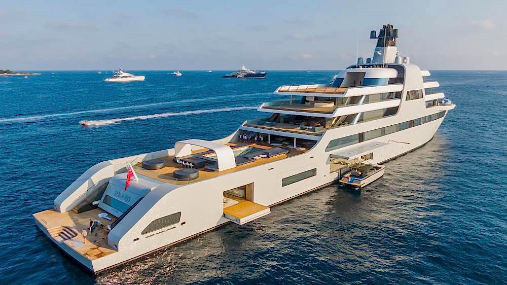 Abramoviç’in ultra lüks yatları Solaris Bodrum’a Eclipse Marmaris’e demirledi